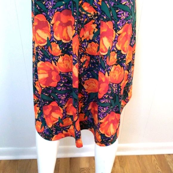 Lu La Roe Dress. Size small - Picture 8 of 11